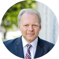 Professor Dr.-Ing. Dieter Uckelmann portrait